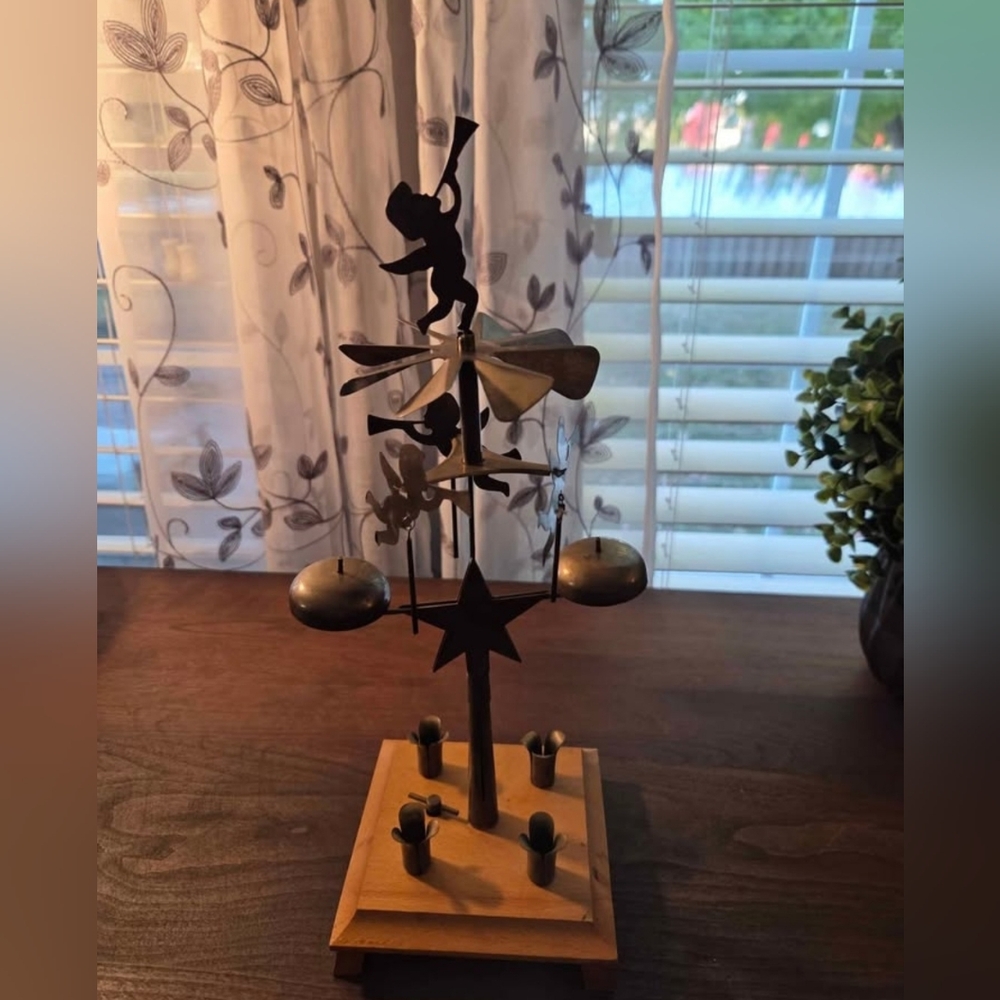 Vintage Christmas Swedish Angel Chimes Musical Candle Box